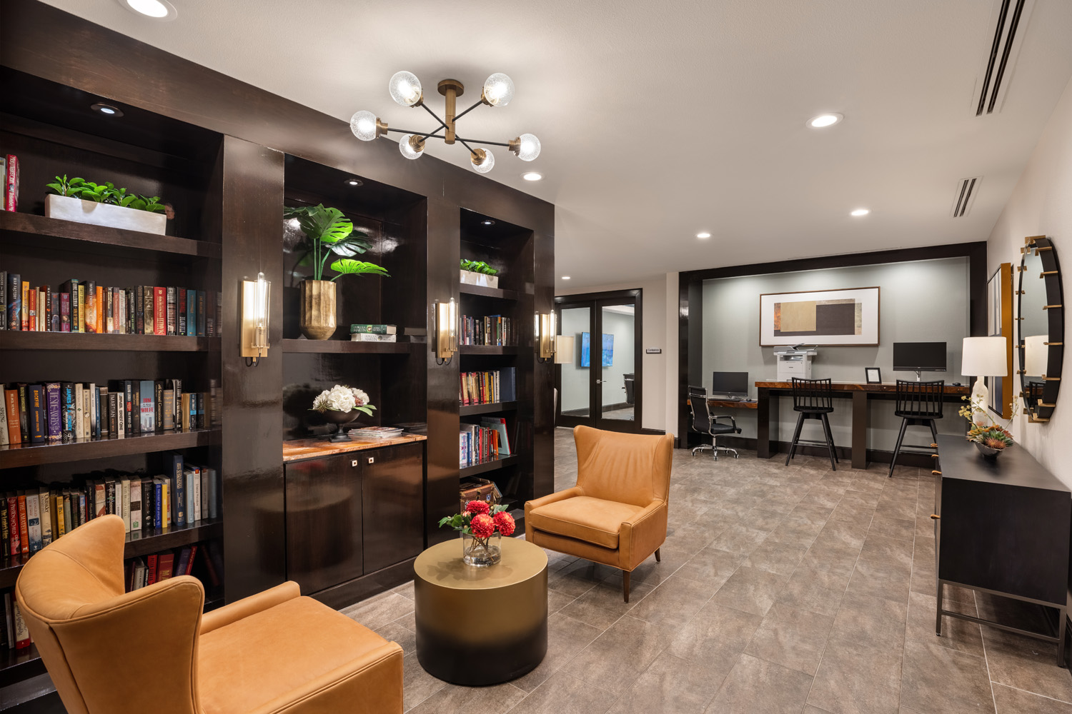 Amenities 1 | Tanglewood Galleria Houston Apartments